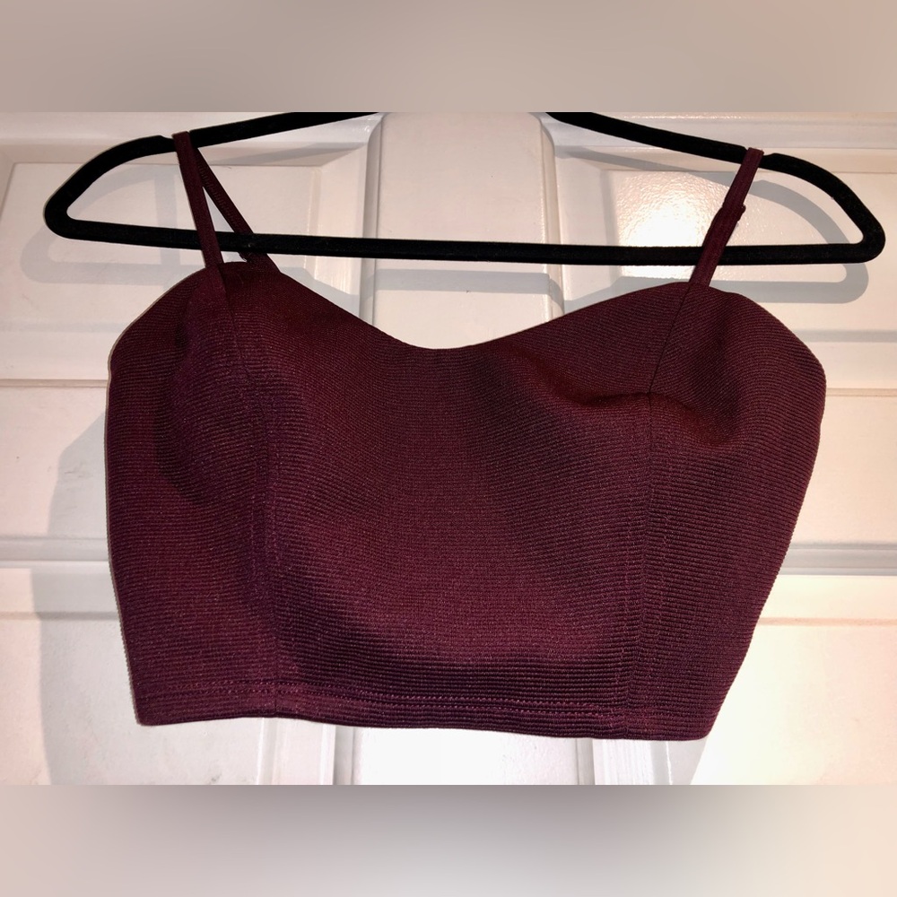 NWOT Dynamite Deep Burgundy Crop Top - Small - Picture 3 of 7